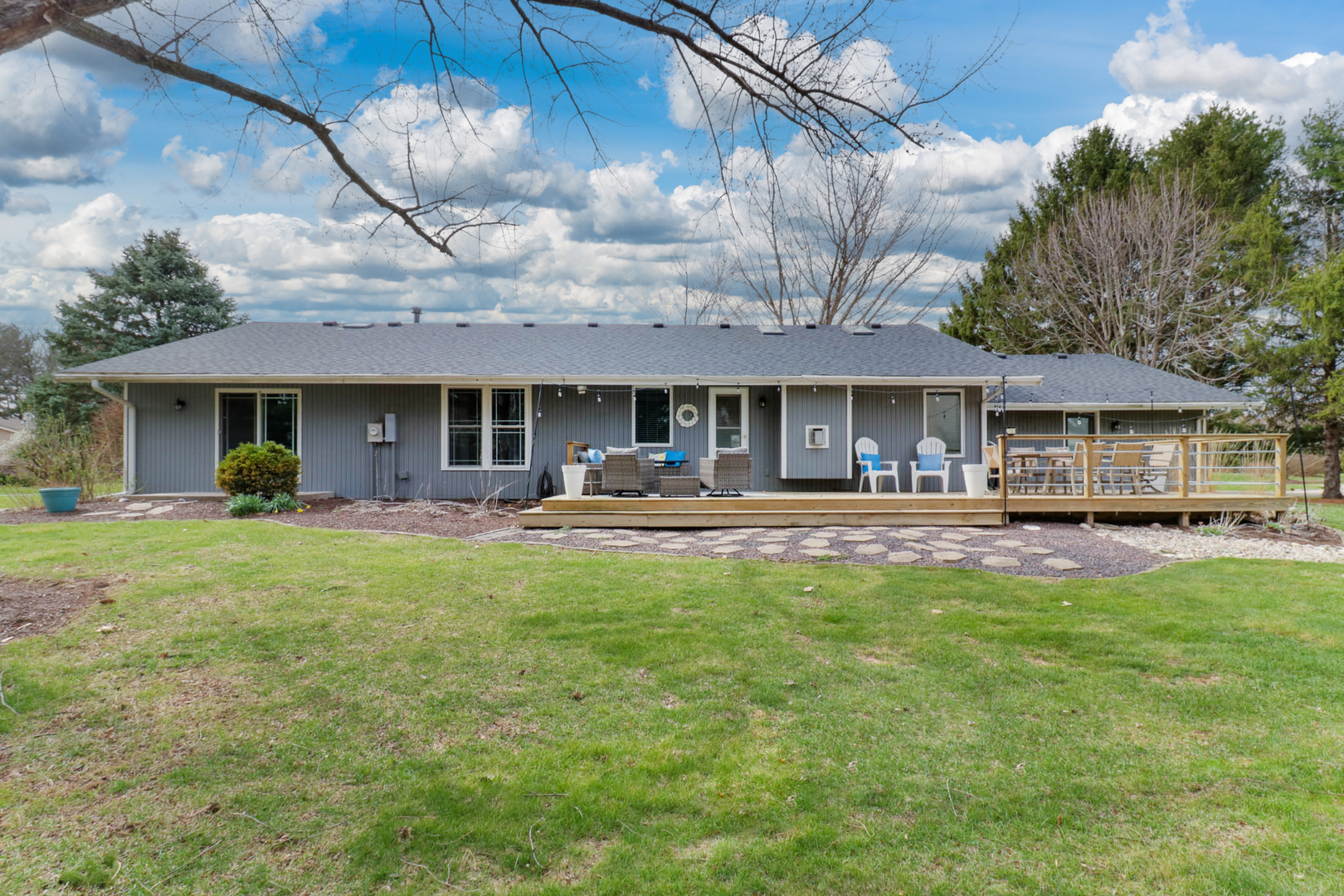 8989 Tamarac Way Bloomington, IL 61705 - Photo 52 of 56