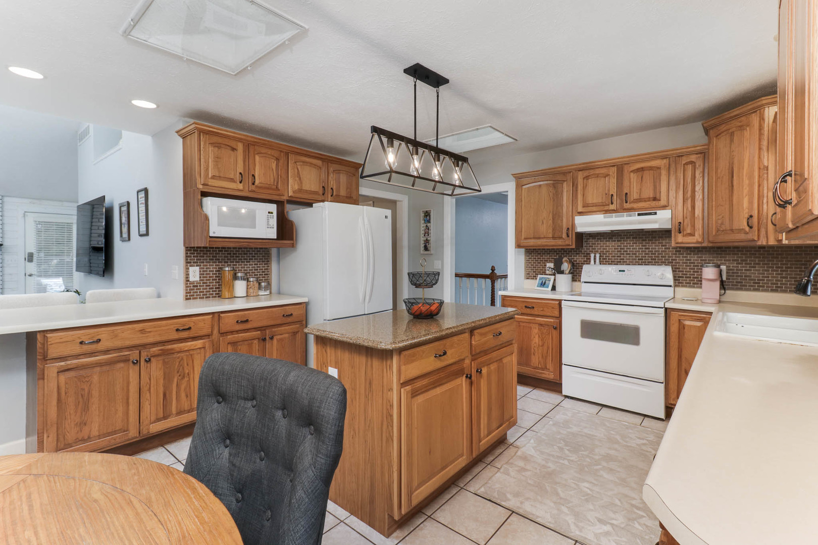 8989 Tamarac Way Bloomington, IL 61705 - Photo 9 of 56