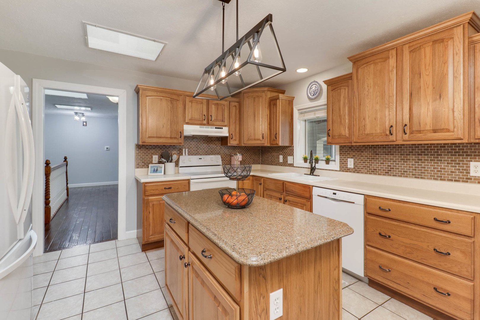 8989 Tamarac Way Bloomington, IL 61705 - Photo 10 of 56