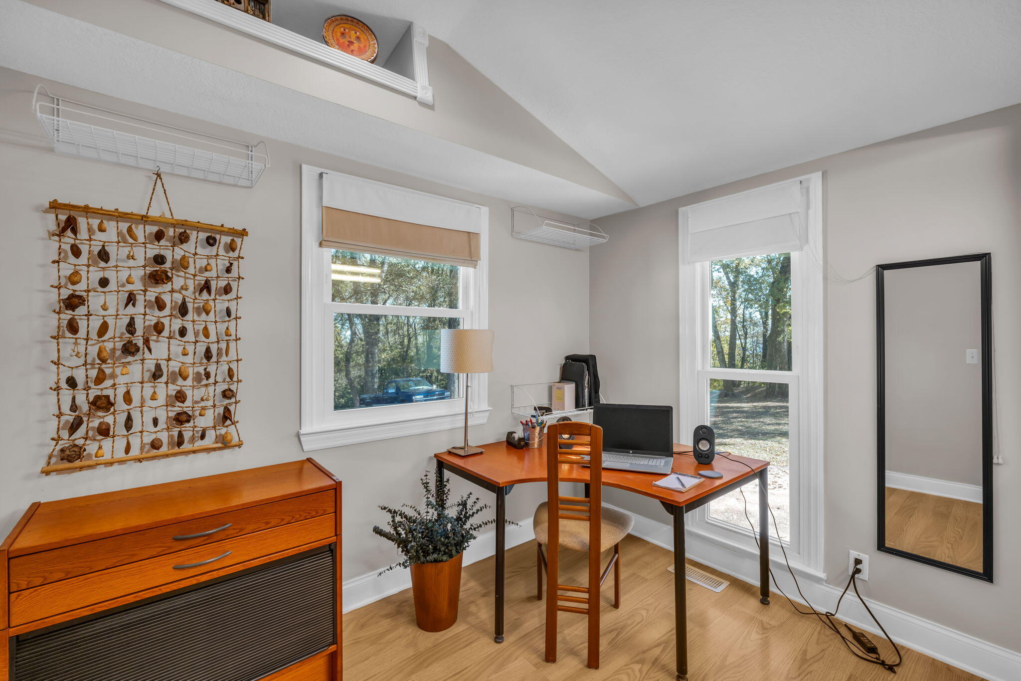 6572 Fairview Road Hixson, TN 37343 - Photo 11 of 53 21-web-or-mls-6572-fairview-rd