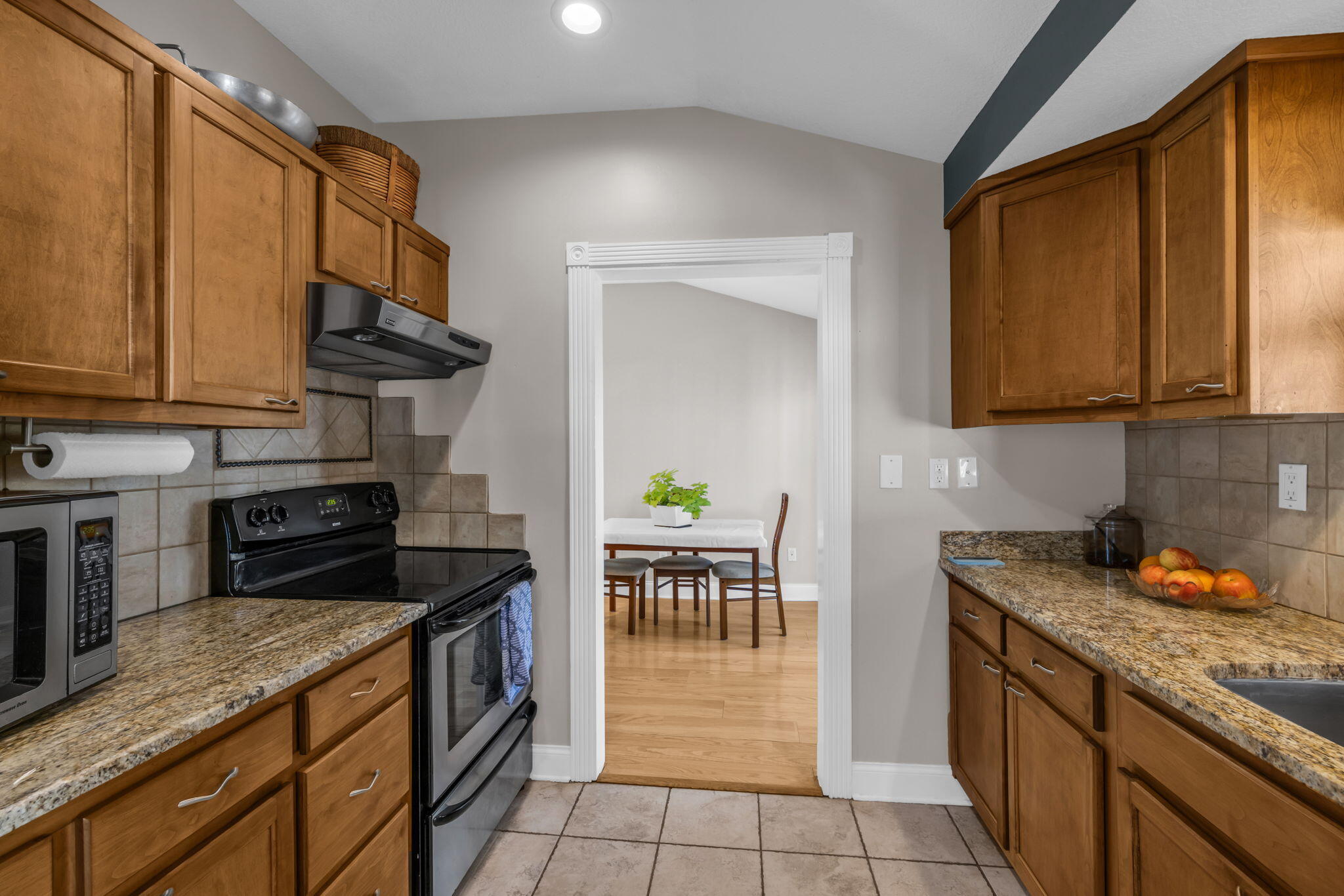 6572 Fairview Road Hixson, TN 37343 - Photo 10 of 53 20-web-or-mls-6572-fairview-rd