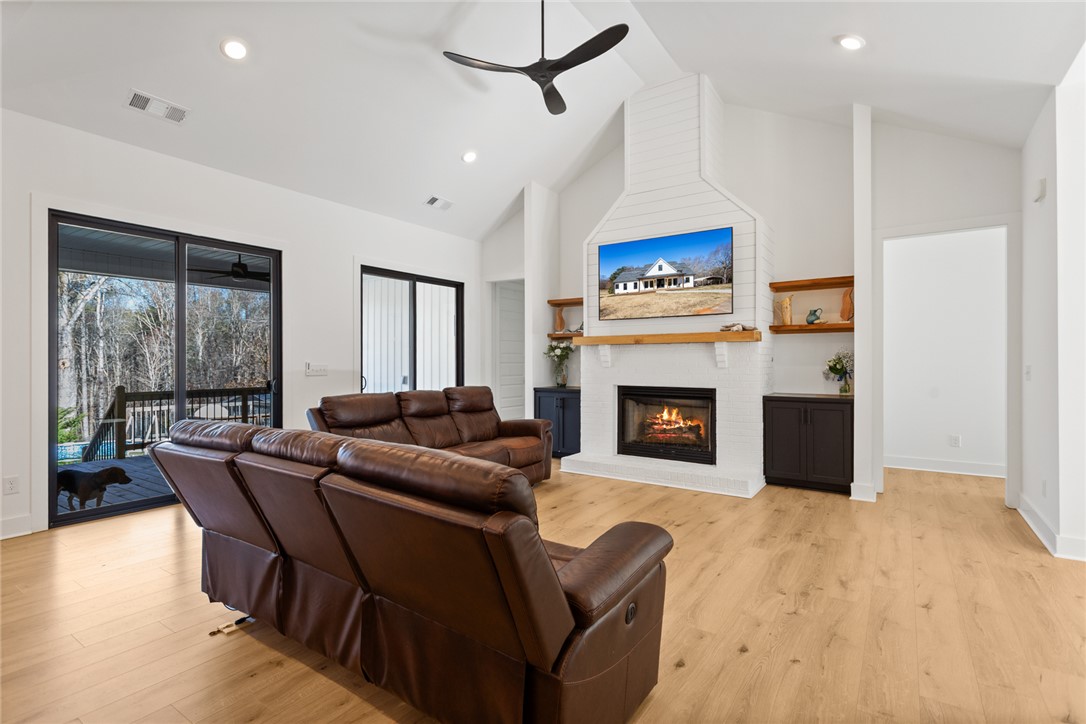 310 T U 1 Walhalla, SC 29691 - Photo 6 of 50