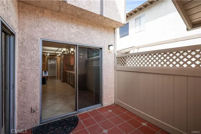 $995 | 25626 1/2 Oak Street, Lomita, CA 90717