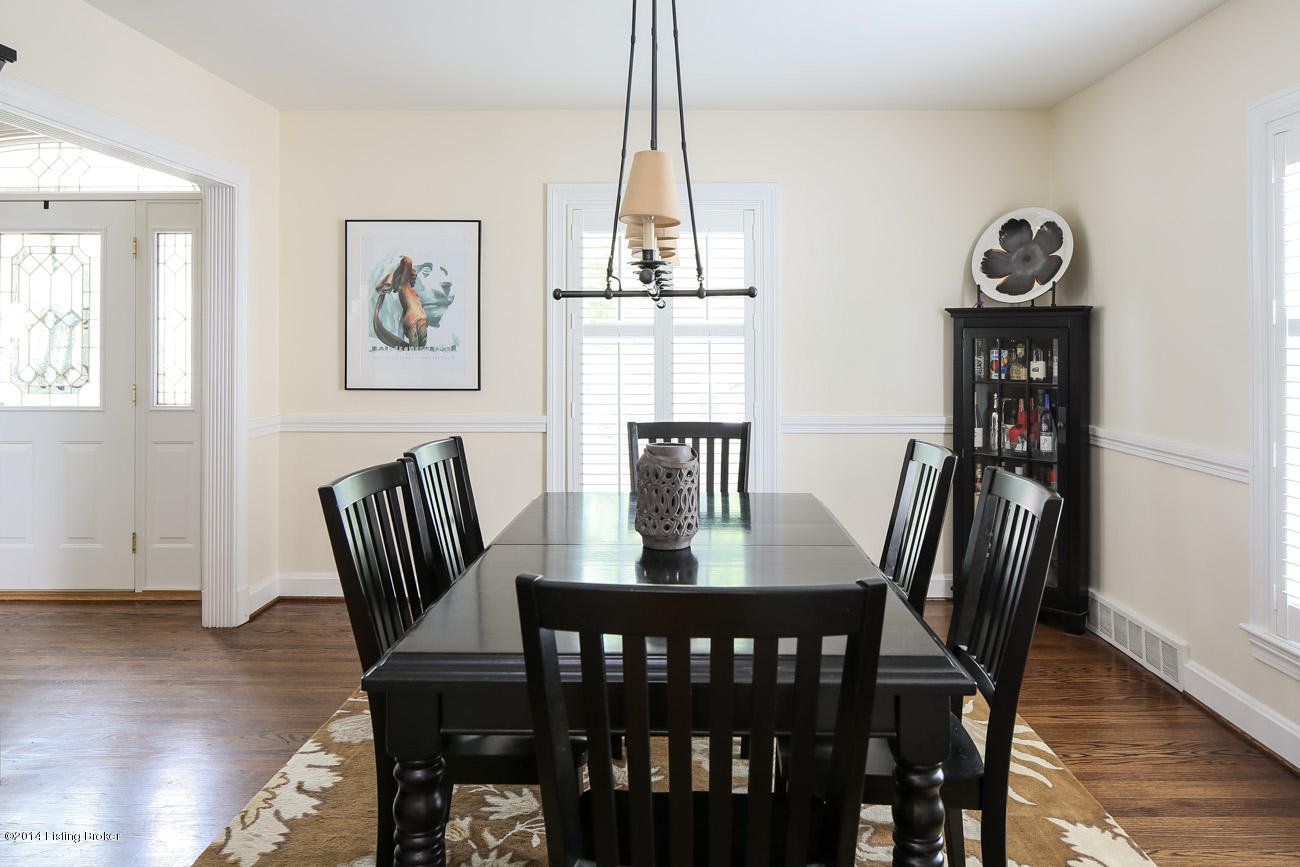 2503 Meadow Road Louisville, KY 40205 - Photo 14 of 27 RealTourCast _ Family Realty _ Meadow (1