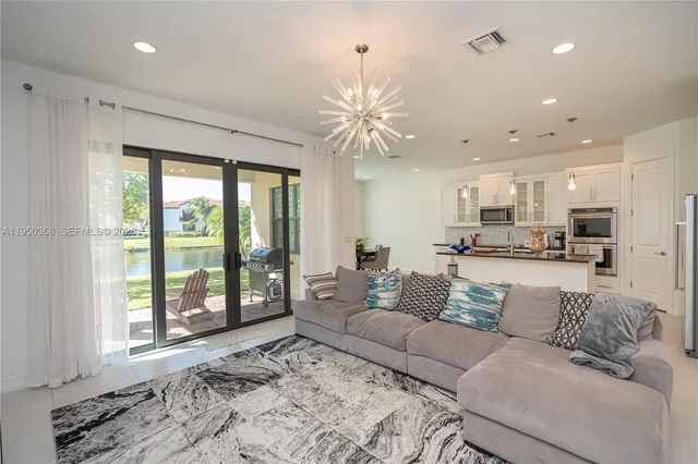 $1,044,000 | 11824 Southwest 13th Court, Pembroke Pines, FL 33025