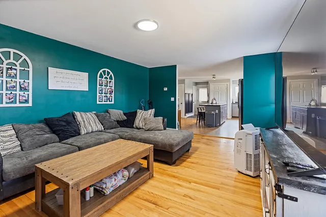 $270,000 | 304 Eastern Avenue, Augusta, ME 04330