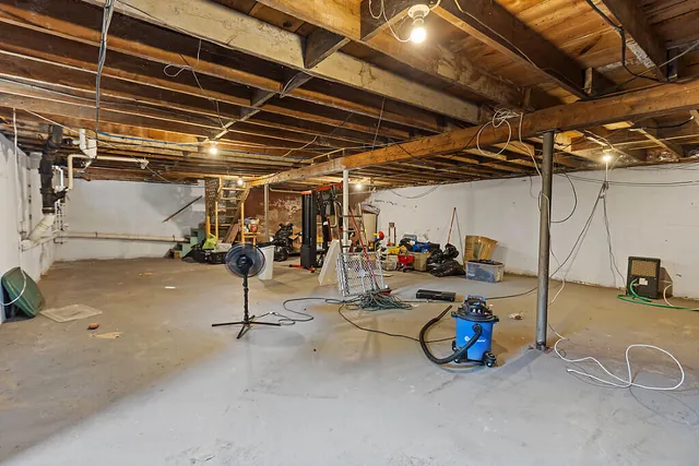 $270,000 | 304 Eastern Avenue, Augusta, ME 04330