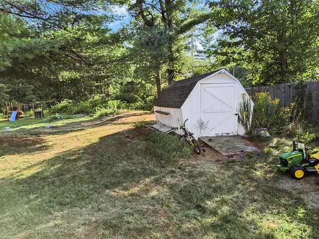 $270,000 | 304 Eastern Avenue, Augusta, ME 04330