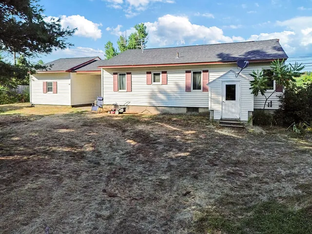 $270,000 | 304 Eastern Avenue, Augusta, ME 04330