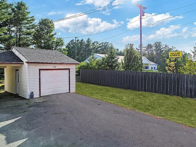 $270,000 | 304 Eastern Avenue, Augusta, ME 04330