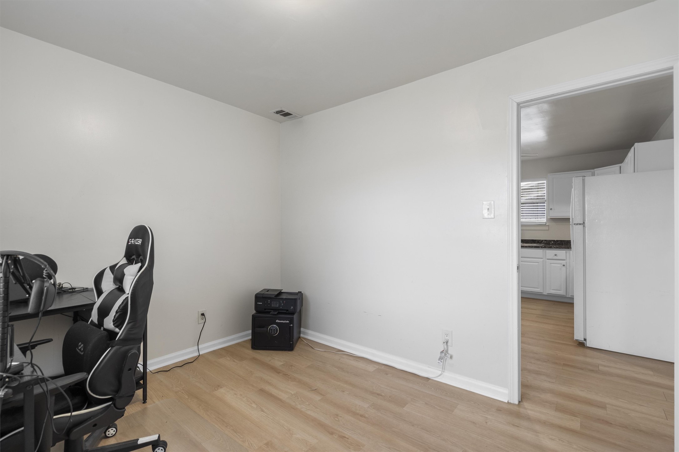 121 Jackson Street Elgin, TX 78621 - Photo 17 of 26