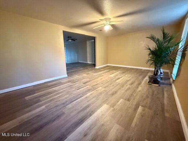 5824 Bay Avenue Moss Point, MS 39563 - Photo 3 of 19 IMG_9821