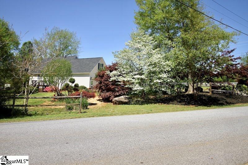 644 Piedmont Golf Course Road Piedmont, SC 29673 - Photo 9 of 35 Gallery Image 9