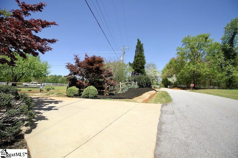 644 Piedmont Golf Course Road Piedmont, SC 29673 - Photo 10 of 35 Gallery Image 10