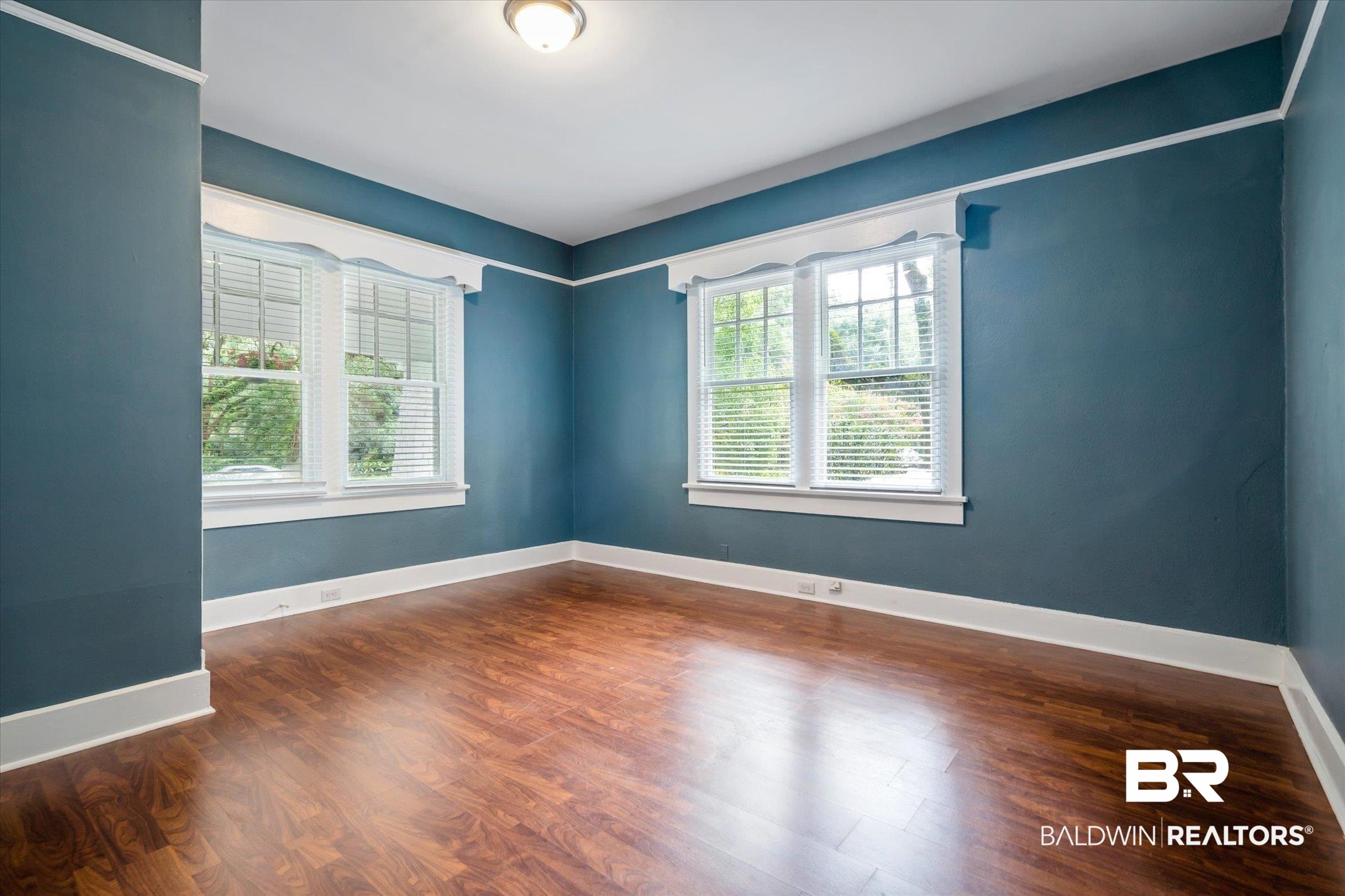 2561 Spring Hill Avenue Mobile, AL 36607 - Photo 16 of 23