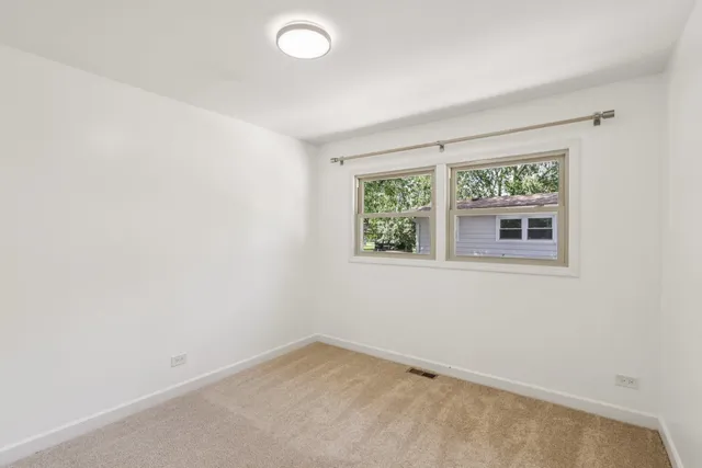 $469,000 | 195 7th Street, Wheeling, IL 60090