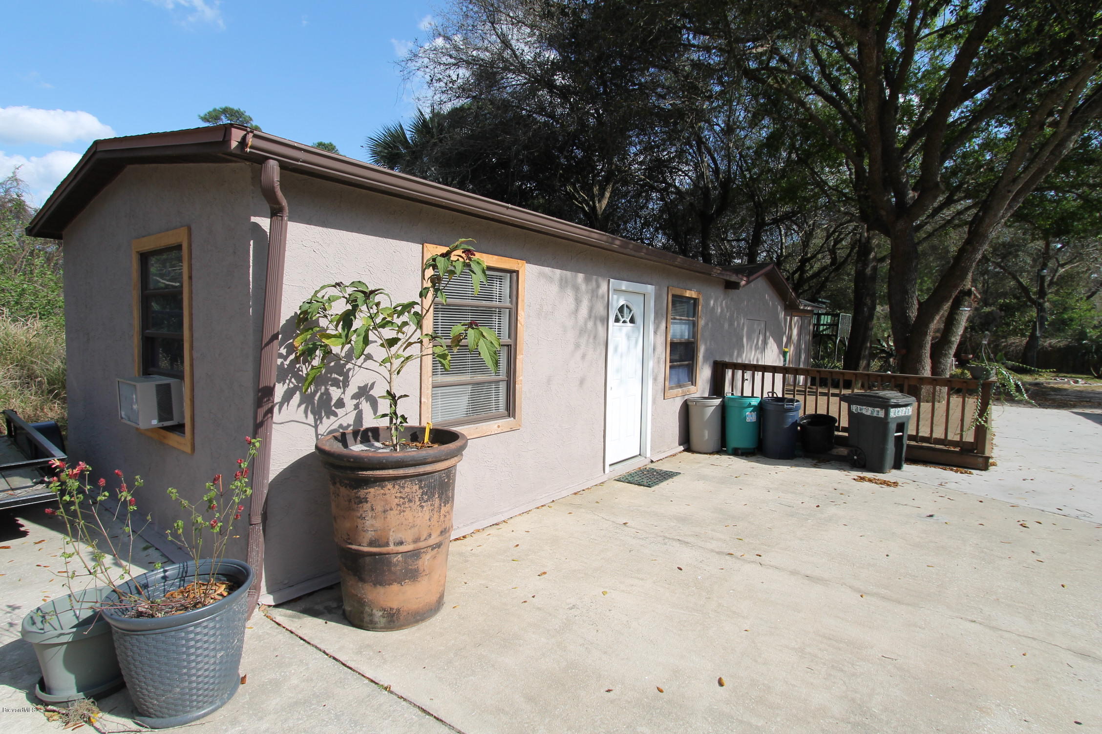 5645 Lord Street Mims, FL 32754 - Photo 40 of 52 workshop in back
