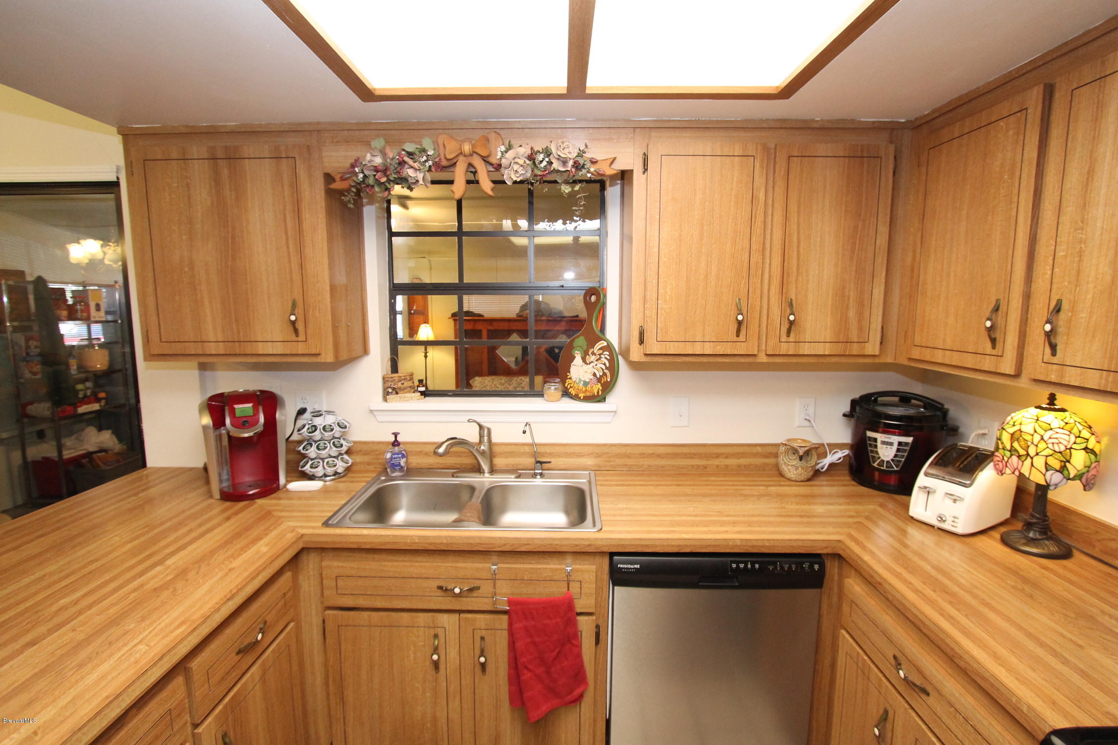 5645 Lord Street Mims, FL 32754 - Photo 8 of 52 kitchen