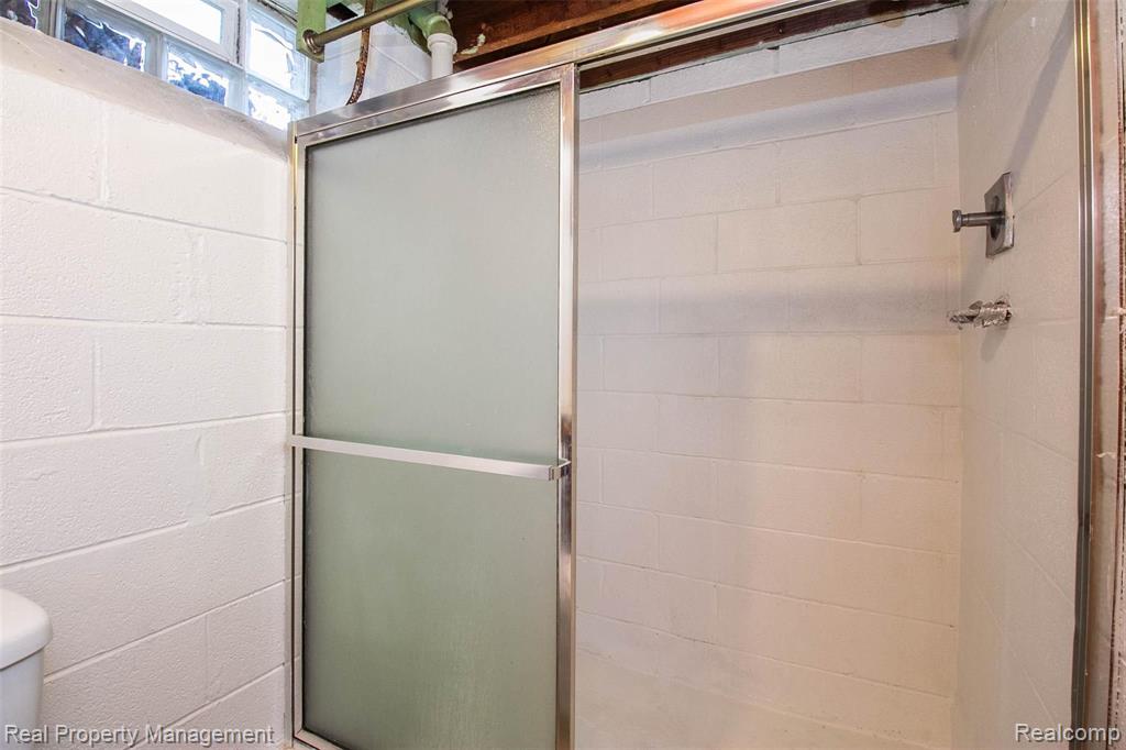 7303 Patton Street Detroit, MI 48228 - Photo 23 of 29