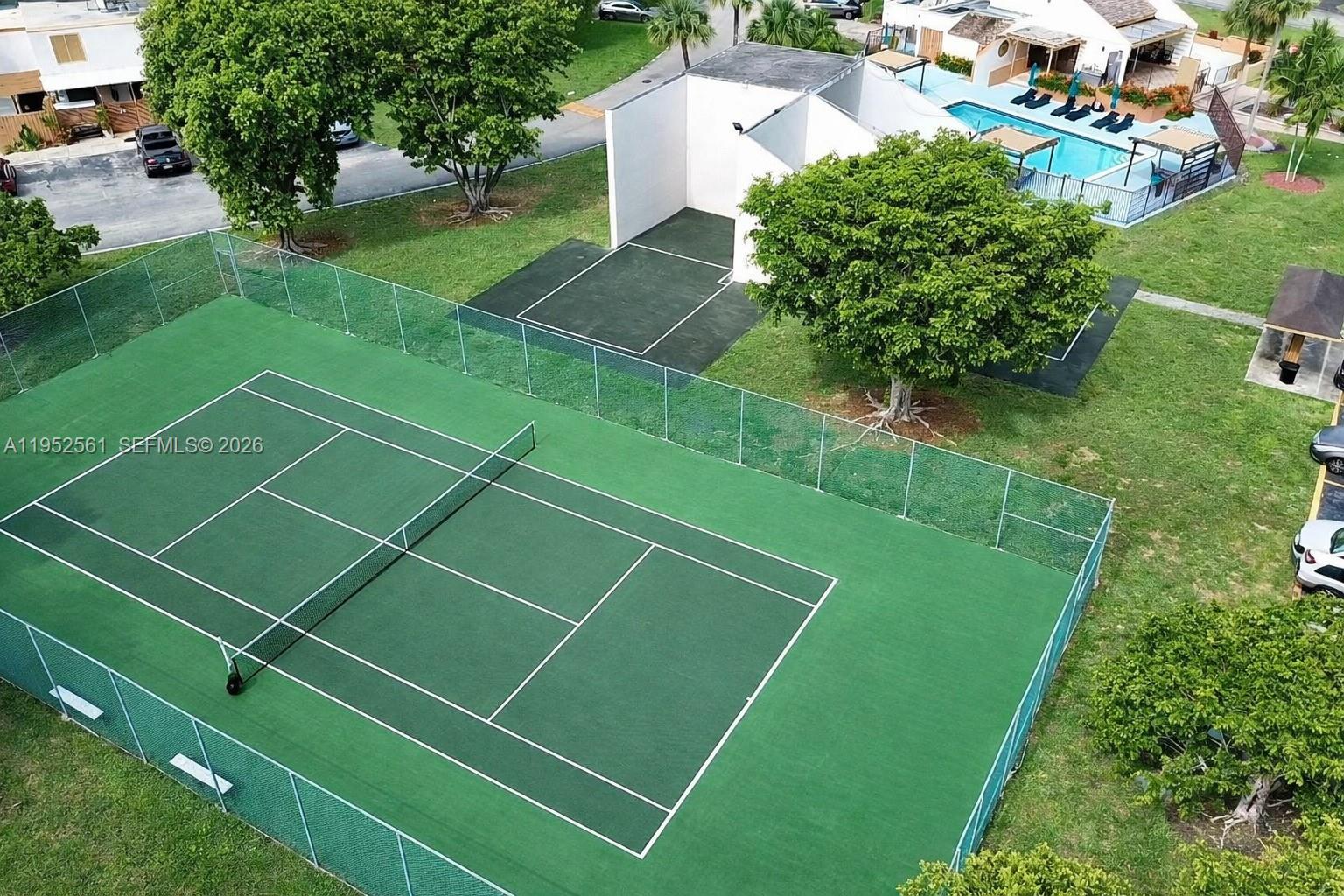 1703 Southwest 131st Pl Circle South Miami, FL 33175 - Photo 35 of 36 a view of a tennis court