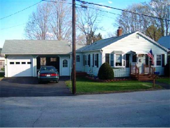 3 Maple Street Hooksett, NH 03106 - Photo 1 of 5