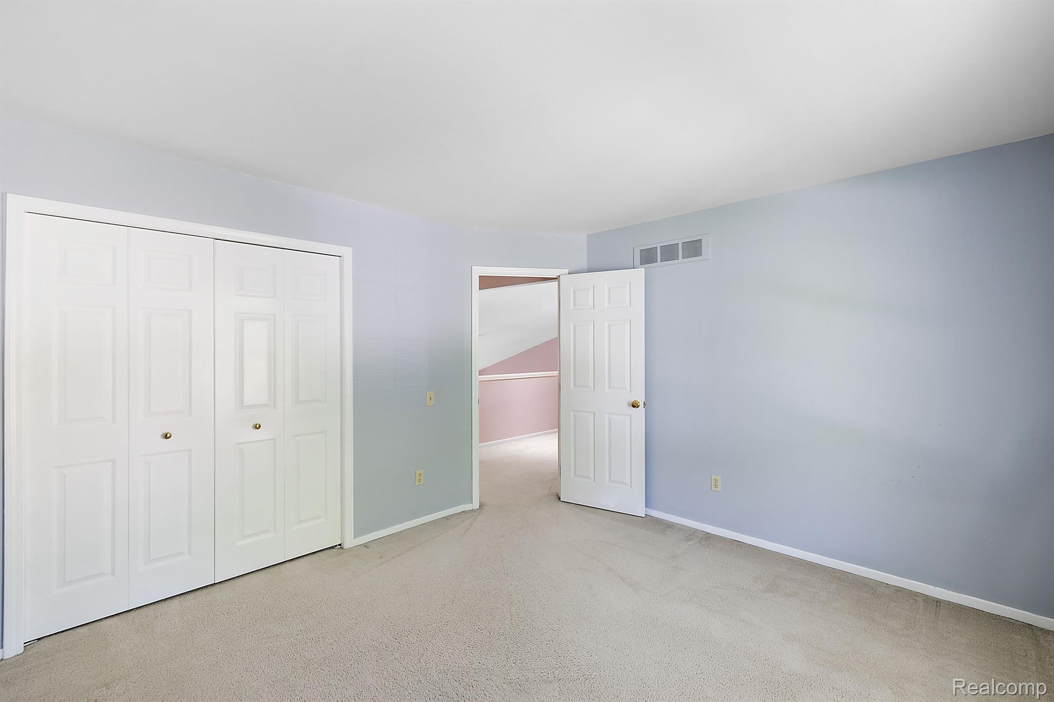 1432 Sandy Ridge Drive Rochester, MI 48306 - Photo 37 of 49 Gallery Image 37