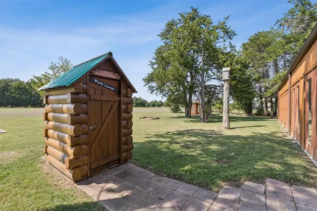 $1,099,000 | 399 Tanglewood Trail, Pottsboro, TX 75076