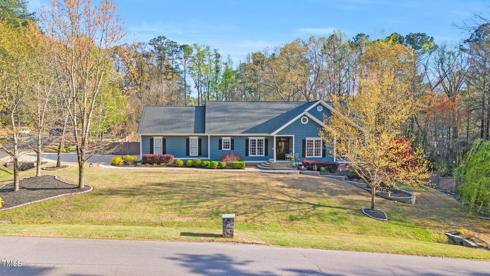4301 Sprague Road Raleigh, NC 27613 - Photo 2 of 46 a front view of house with yard and trees