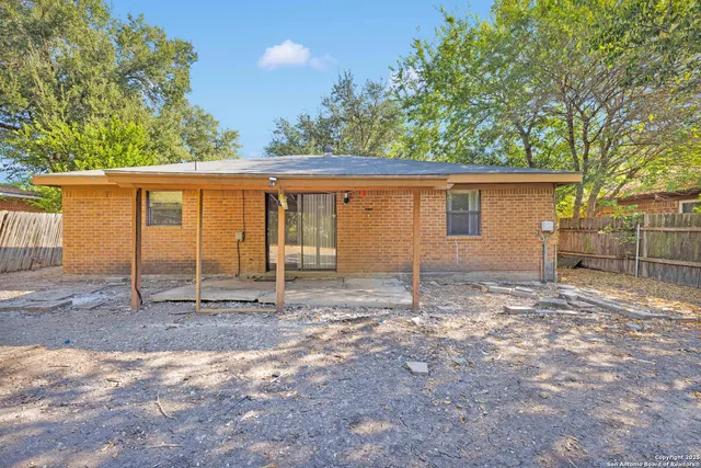 $165,000 | 116 Apache Circle, Cibolo, TX 78108