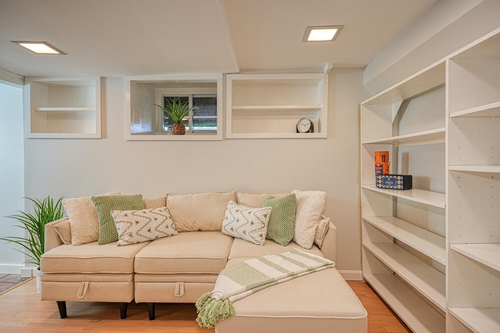 42 Baker Avenue Lexington, MA 02421 - Photo 26 of 37 Gallery Image 26