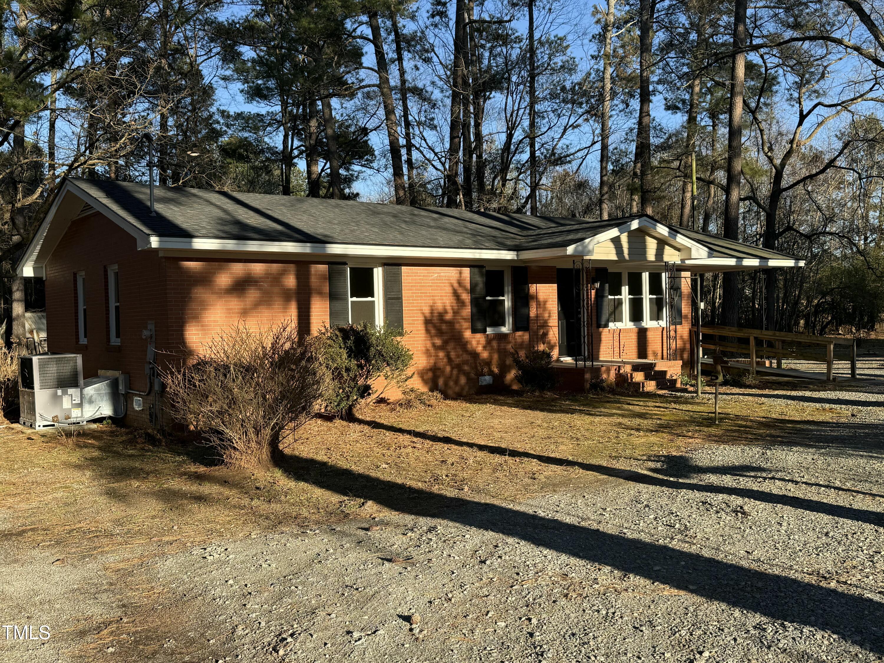 640 Crocker Road Smithfield, NC 27577 - Photo 3 of 28 a view of a house with a yard