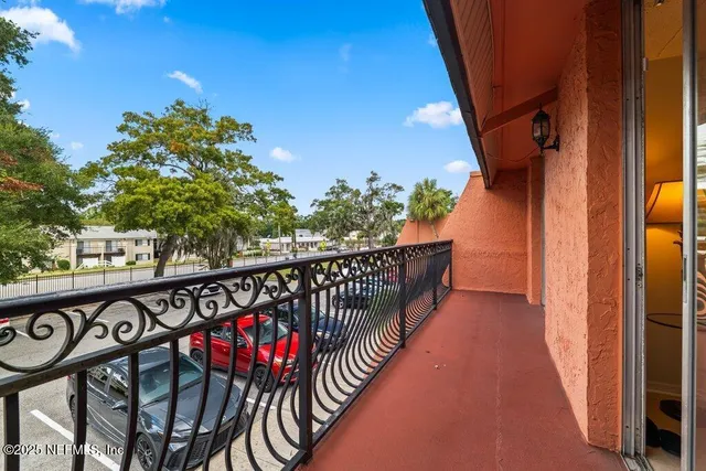 $130,000 | 3401 Townsend Boulevard, Unit 408, Jacksonville, FL 32277