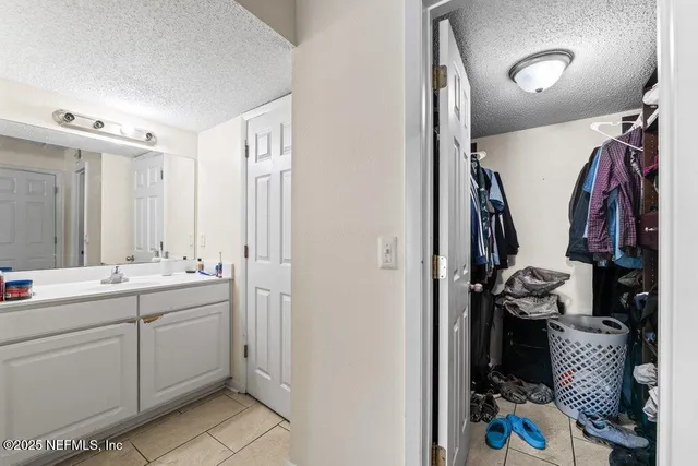 $130,000 | 3401 Townsend Boulevard, Unit 408, Jacksonville, FL 32277