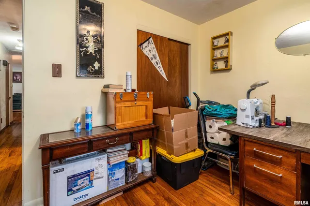 $132,500 | 301 South Orchard Drive, Carbondale, IL 62901