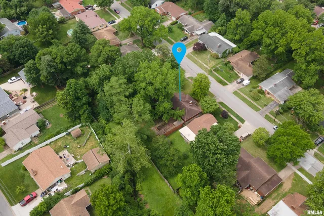 $132,500 | 301 South Orchard Drive, Carbondale, IL 62901