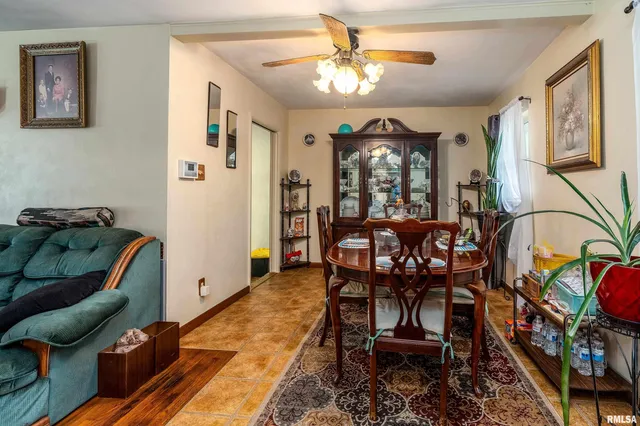 $132,500 | 301 South Orchard Drive, Carbondale, IL 62901