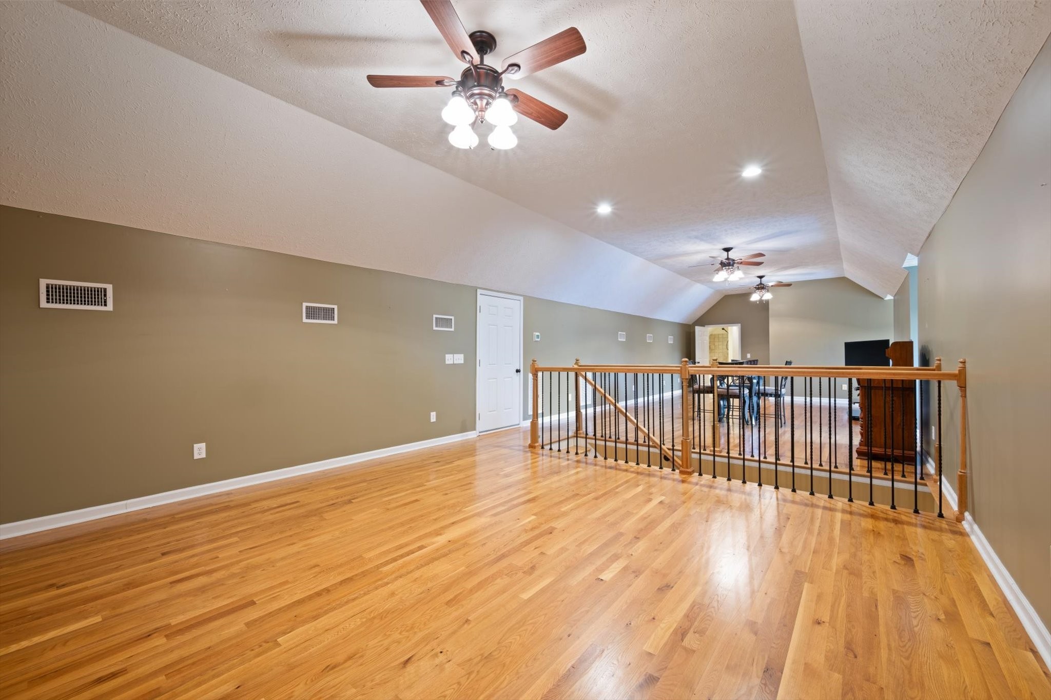 637 Coopertown Road Unionville, TN 37180 - Photo 31 of 36