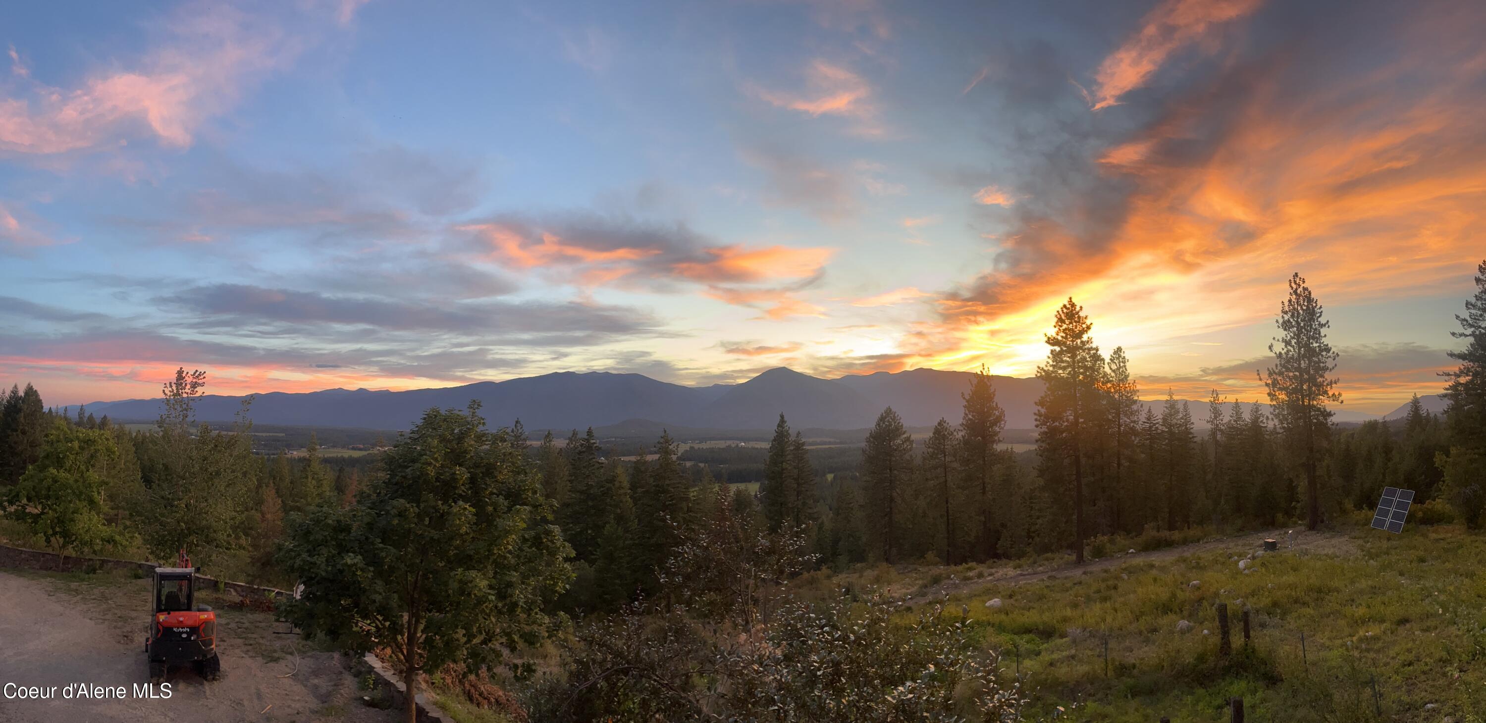 Nka Birdpoint Road Bonners Ferry, ID 83805 - Photo 2 of 27 Sunset