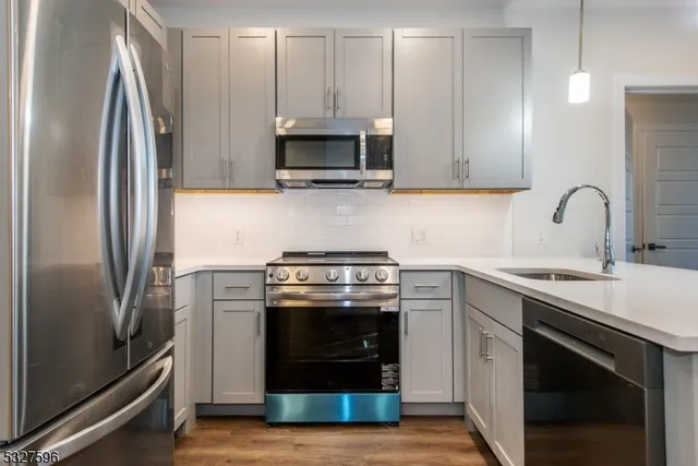 $2,400 | 515 Union Boulevard, Totowa, NJ 07512