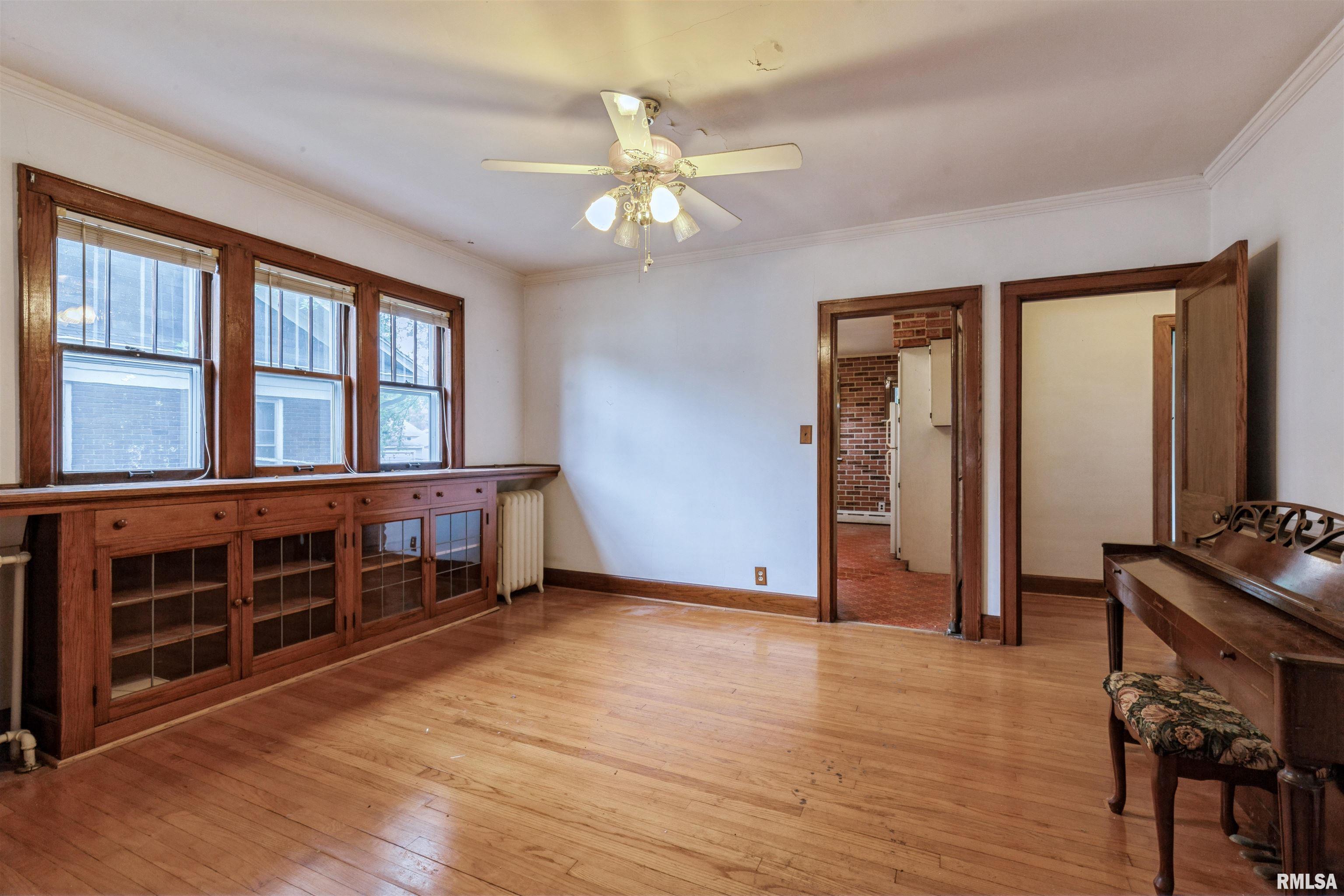 818 North 3rd Street Clinton, IA 52732 - Photo 7 of 23 Gallery Image 7