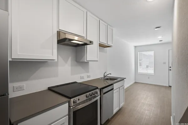 $1,195 | 5023 Primrose Avenue, Converse, TX 78109