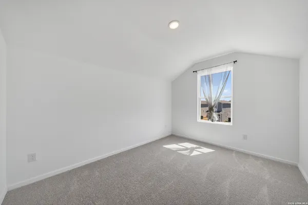 $1,195 | 5023 Primrose Avenue, Converse, TX 78109