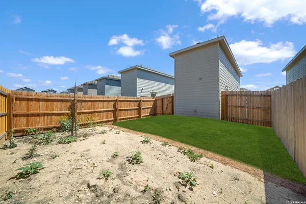 $1,195 | 5023 Primrose Avenue, Converse, TX 78109