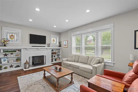$625,000 | 1600 Bellevue Avenue, Richmond Heights, MO 63117