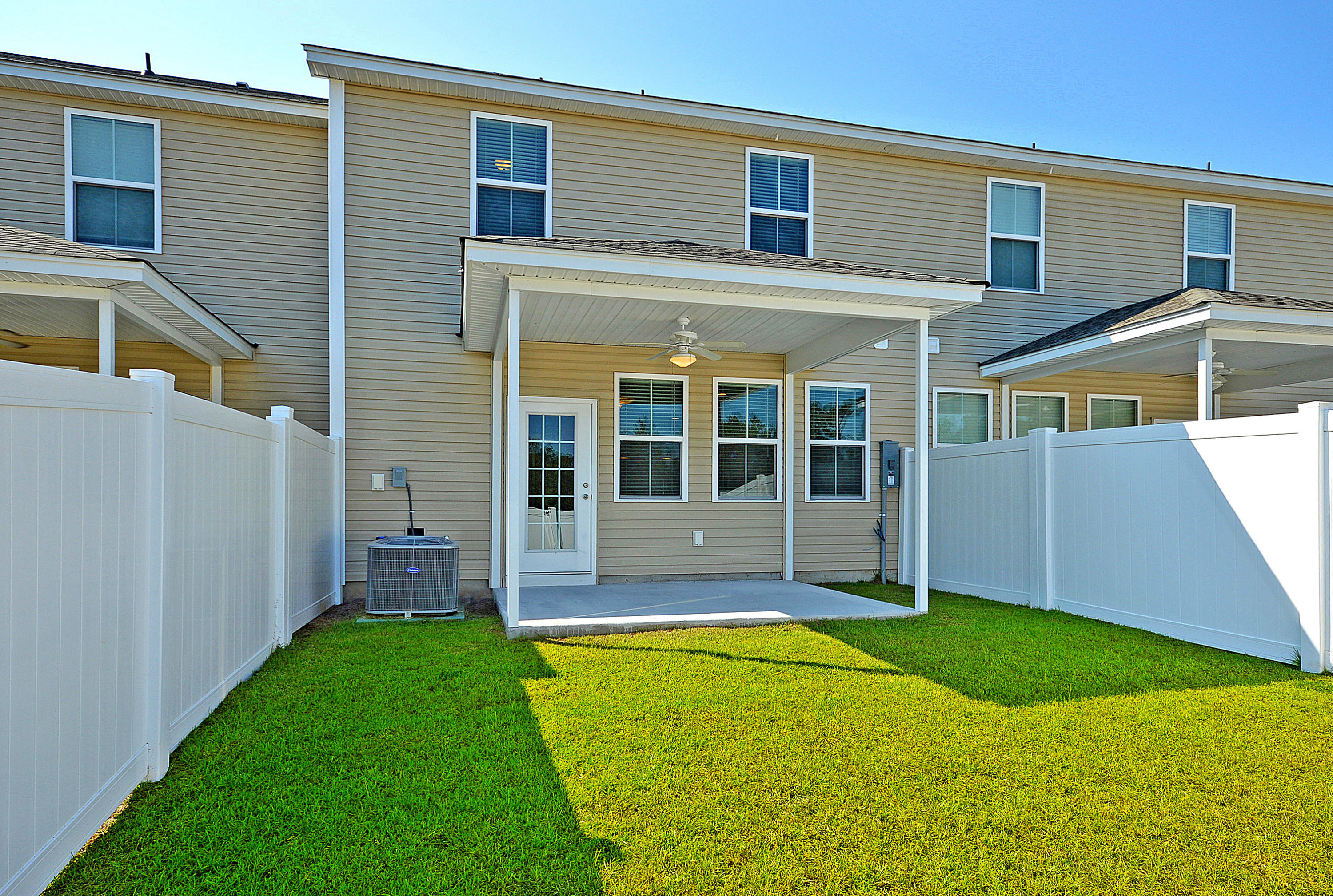 7852 Montview Road North Charleston, SC 29418 - Photo 17 of 34 7852 Montview Road Covered Patio