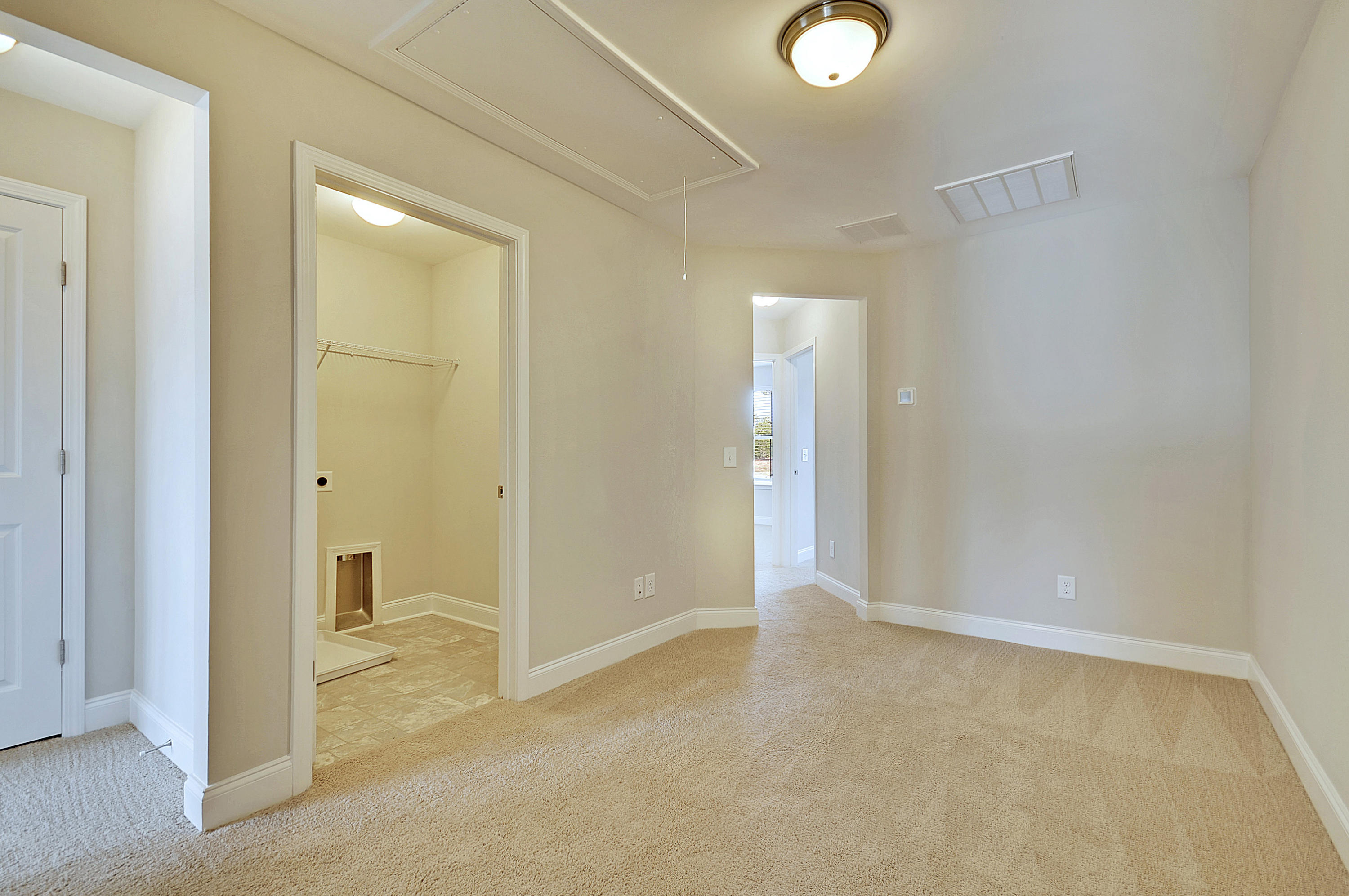 7852 Montview Road North Charleston, SC 29418 - Photo 20 of 34 7852 Montview Road Loft