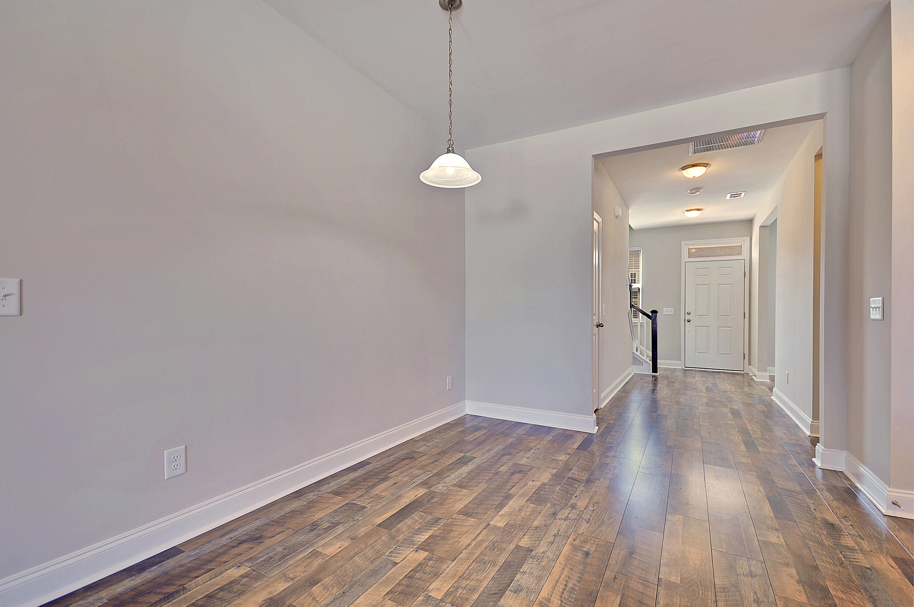 7852 Montview Road North Charleston, SC 29418 - Photo 10 of 34 7852 Montview Road Dining Area