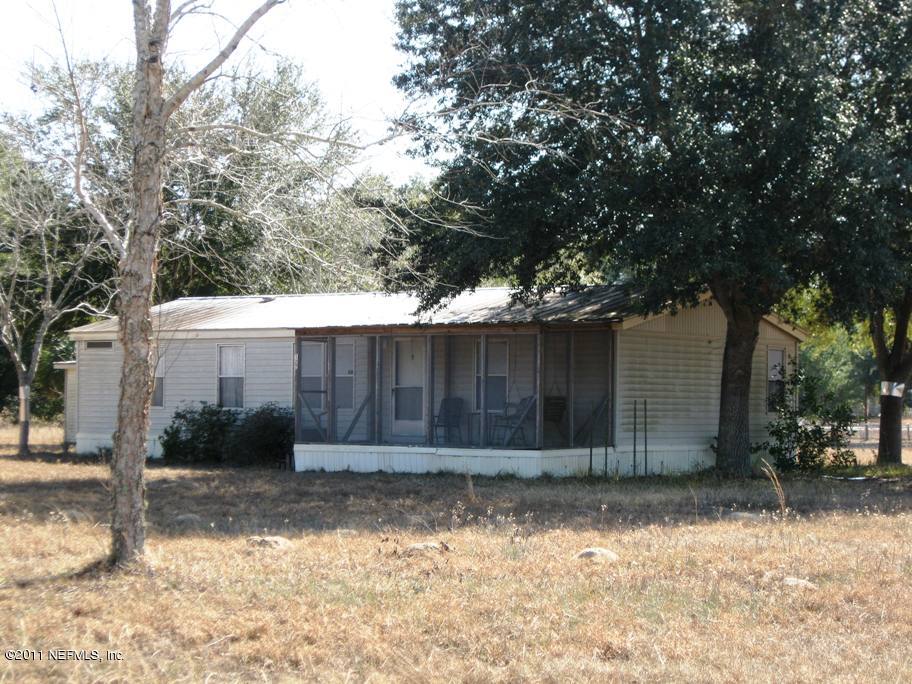 127 Raleigh Avenue Satsuma, FL 32189 - Photo 5 of 16 IMG_4061