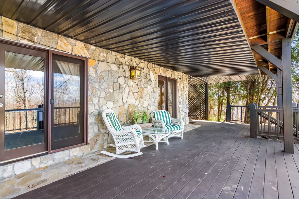 368 Green Ridge Mountain Blue Ridge, GA 30513 - Photo 19 of 64 Gallery Image 19