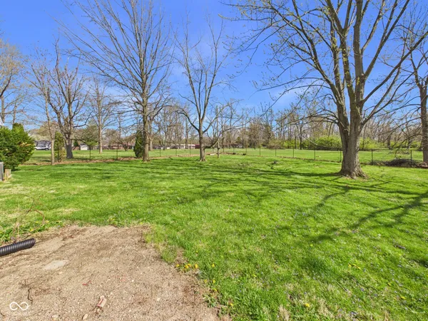 $330,000 | 1925 Lindberg Road, Anderson, IN 46012